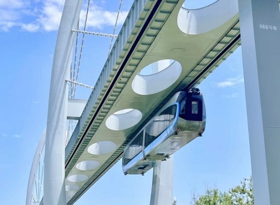 國(guó)內(nèi)首條空軌線路！采用方大軌道交通屏蔽門系統(tǒng)的武漢光谷觀光線正式開通運(yùn)營(yíng)